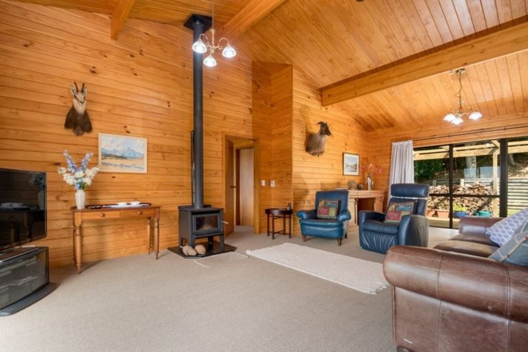 Photo of property in 39 Tirimoana Terrace, Anakiwa, Picton, 7281