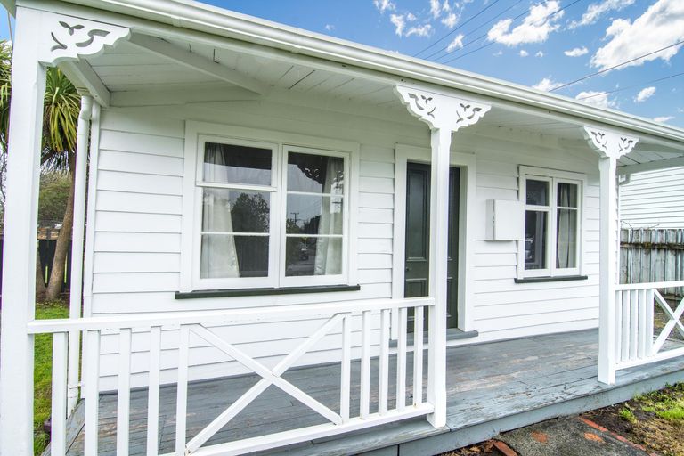 Photo of property in 26 Johnstone Street, Masterton, 5810