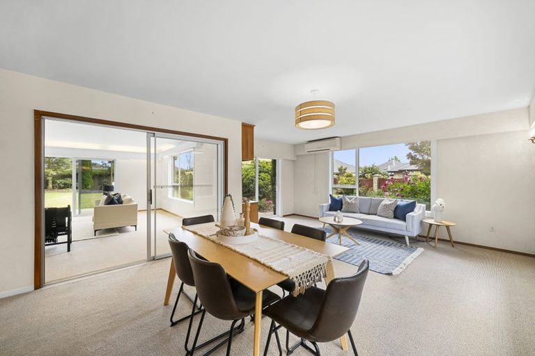 Photo of property in 52 Oxford Road, Rangiora, 7400