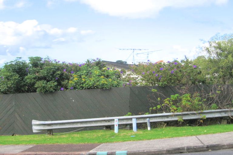 Photo of property in 5 Glenelg Road, Red Beach, 0932