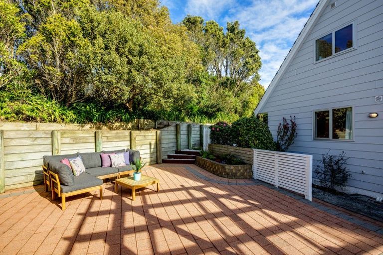 Photo of property in 1 Anaheim Place, Churton Park, Wellington, 6037