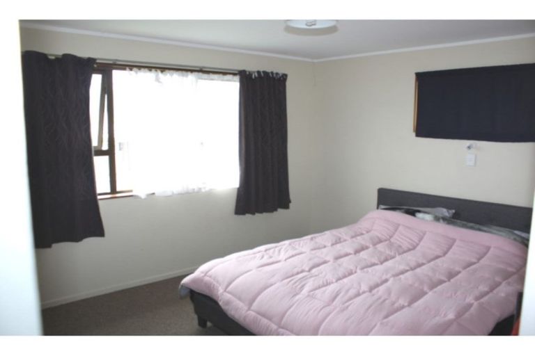 Photo of property in 11 Raewyn Street, Morningside, Whangarei, 0110
