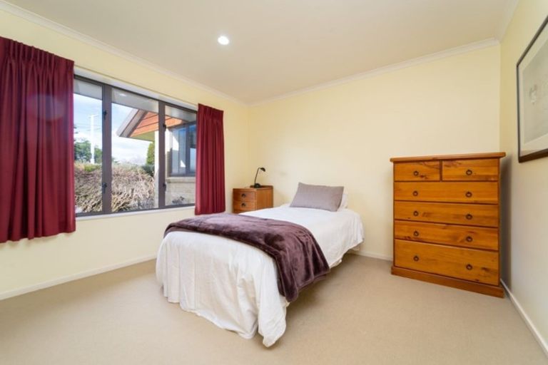 Photo of property in 83 Cologne Street, Martinborough, 5711