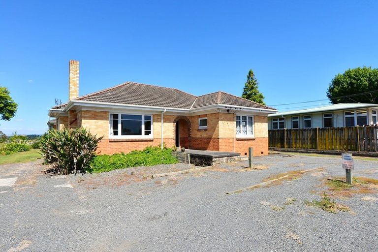 Photo of property in 196 Hillcrest Road, Hillcrest, Hamilton, 3216