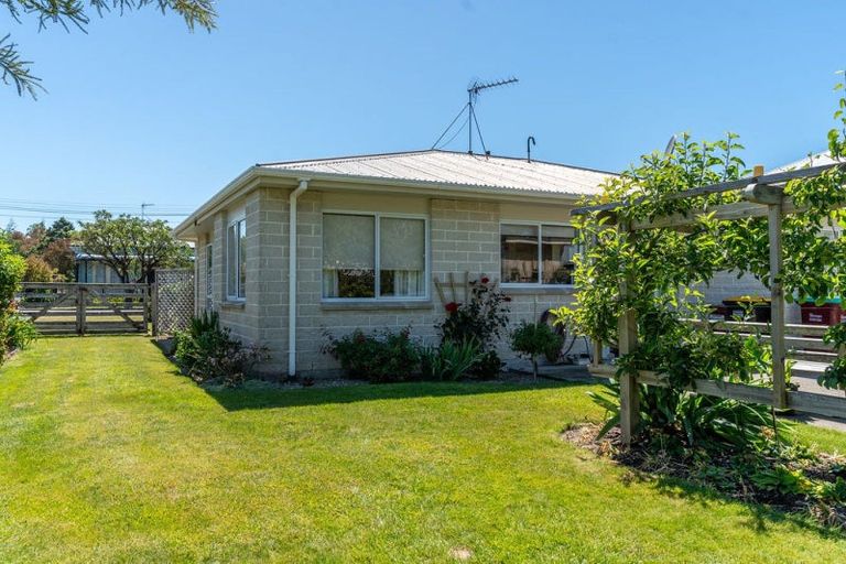 Photo of property in 4 Seddon Street, Carterton, 5713