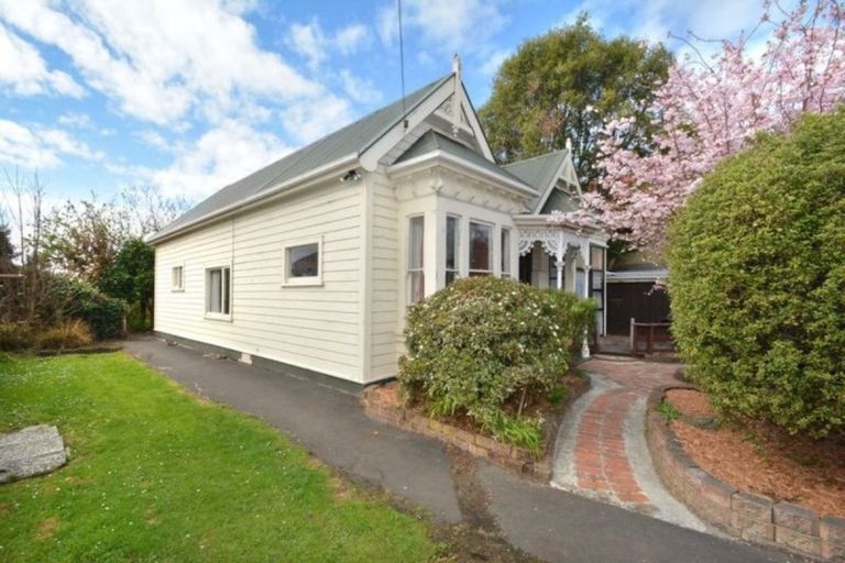 Photo of property in 15 Playfair Street, Caversham, Dunedin, 9012