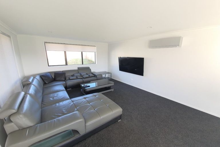 Photo of property in 25 Lippiatt Crescent, Pokeno, 2402