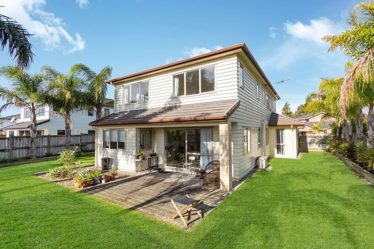 Photo of property in 13 Wawatai Drive, Karaka, Papakura, 2113