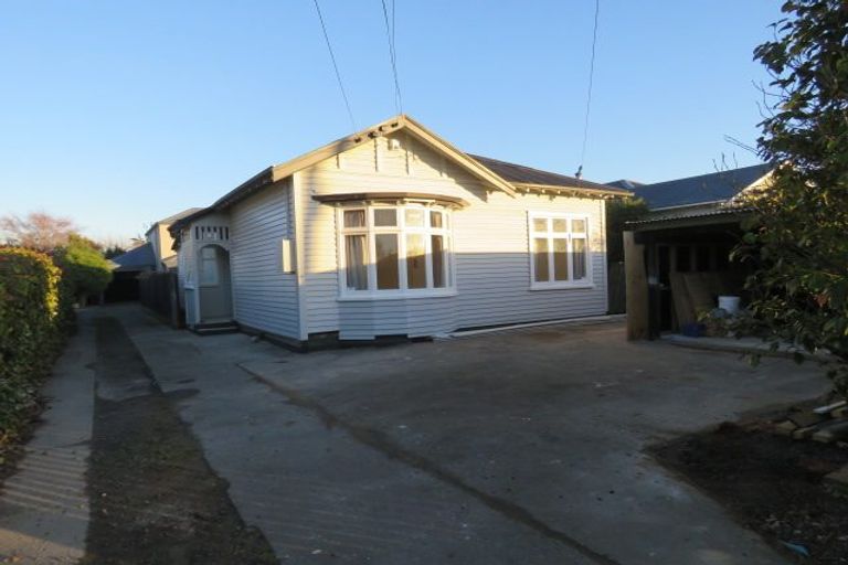 Photo of property in 231 Geraldine Street, Edgeware, Christchurch, 8013