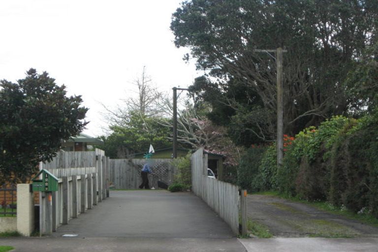Photo of property in 122a Govett Avenue, Frankleigh Park, New Plymouth, 4310