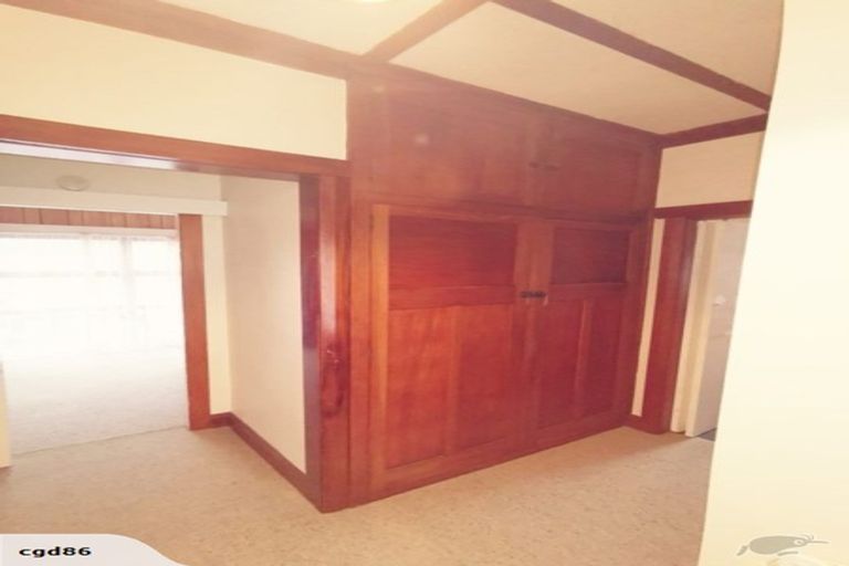 Photo of property in 32 York Street, Levin, 5510