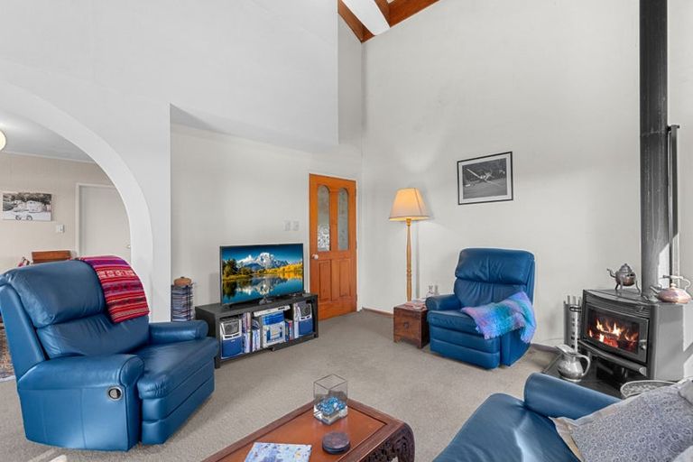 Photo of property in 16 Riverview Place, Waipu, 0582