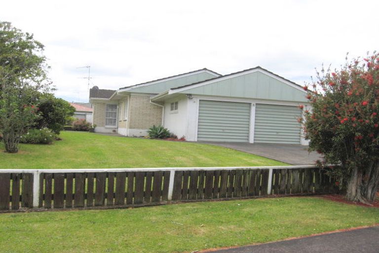 Photo of property in 21 Taonui Street, Rosehill, Papakura, 2113