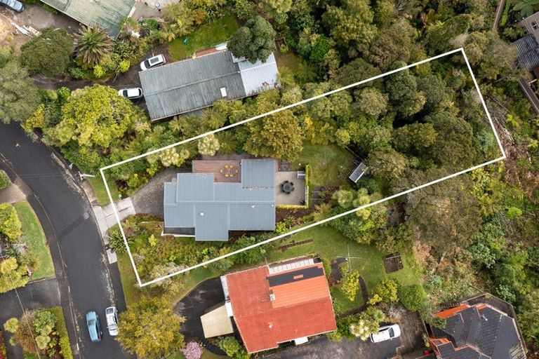 Photo of property in 7 Kauri Road, Birkenhead, Auckland, 0626