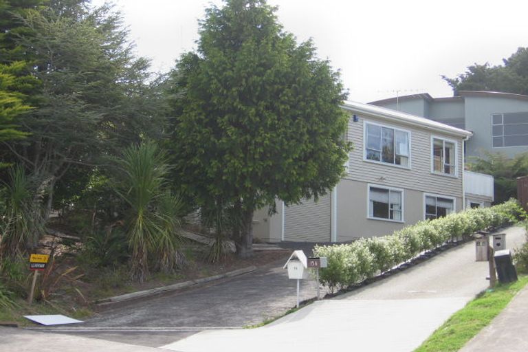 Photo of property in 15 Korotaha Terrace, Rothesay Bay, Auckland, 0630