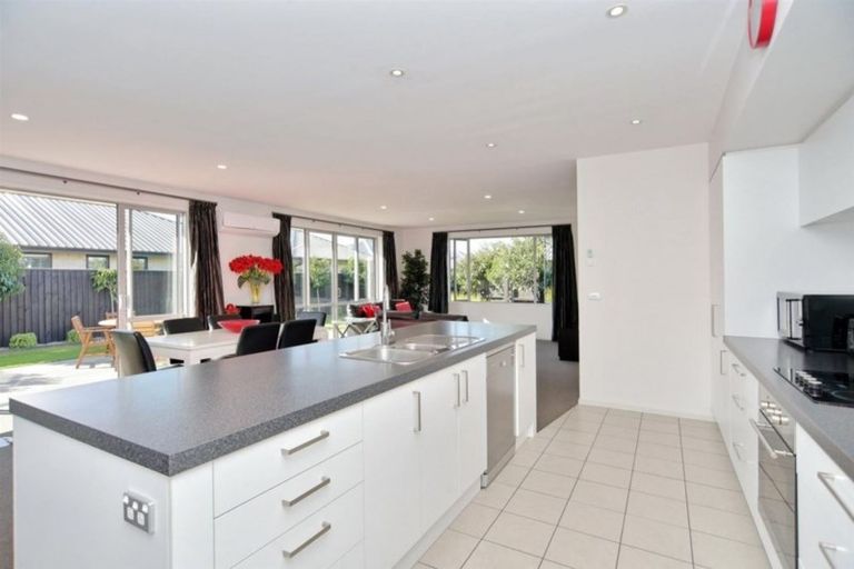 Photo of property in 48 Brookwater Avenue, Northwood, Christchurch, 8051