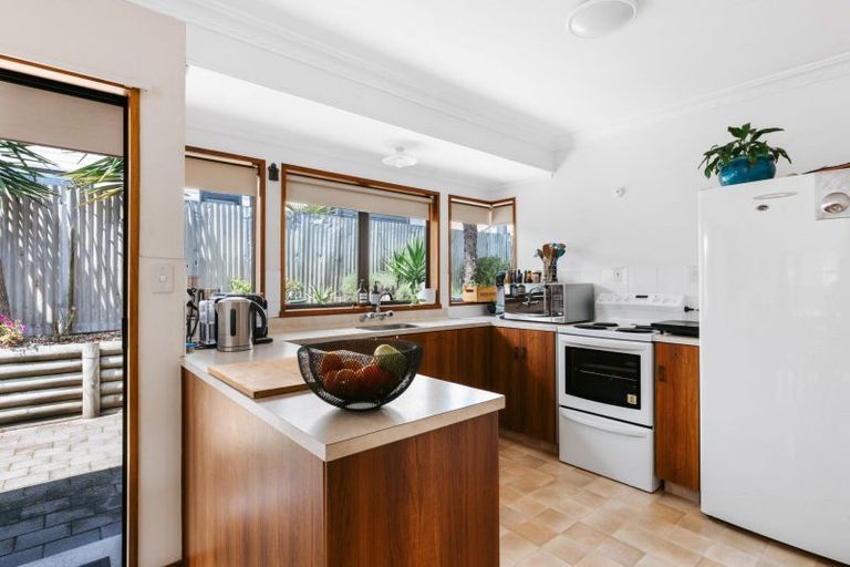 Photo of property in 3b Sutherland Avenue, Mount Maunganui, 3116