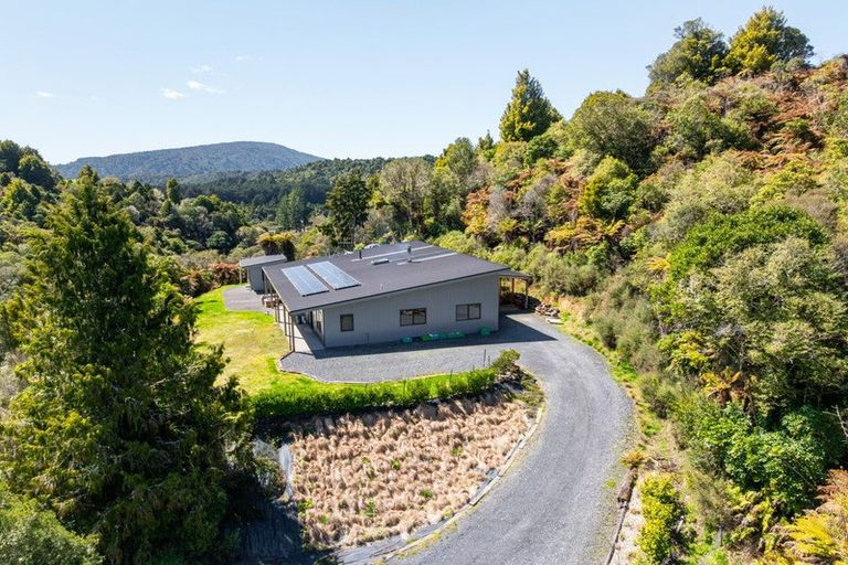 Photo of property in 3520 State Highway 4, Raurimu, 3989