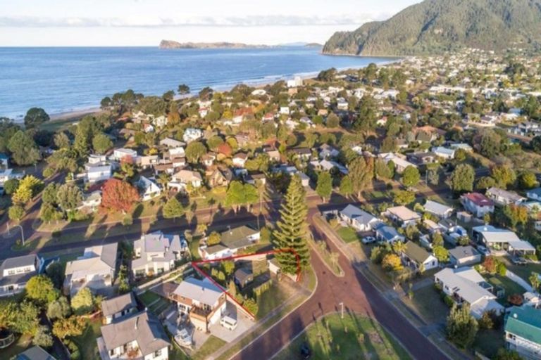 Photo of property in 2 Brodie Lane, Pauanui, Hikuai, 3579