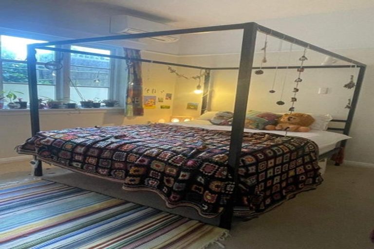 Photo of property in 1/28 Clifton Terrace, Kelburn, Wellington, 6012