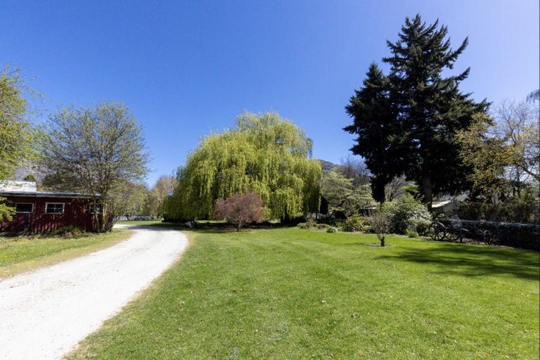 Photo of property in 122 Morven Ferry Road, Arrow Junction, Queenstown, 9371