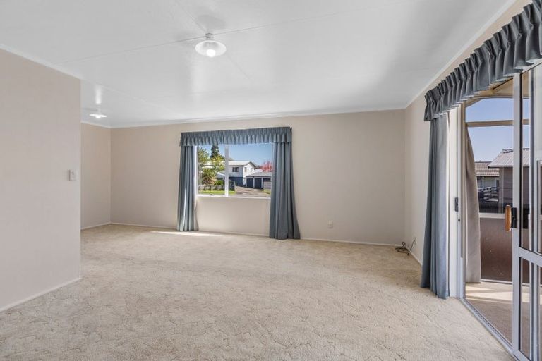 Photo of property in 29/1 Silvan Place, Bell Block, New Plymouth, 4312