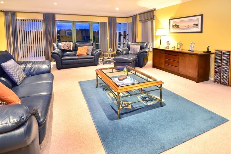 Photo of property in 60 Voyager Drive, Gulf Harbour, Whangaparaoa, 0930