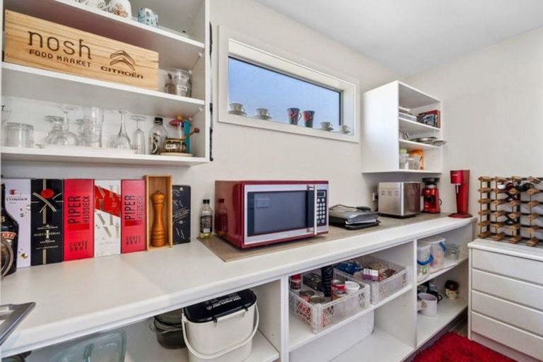 Photo of property in 37 Landmark Terrace, Orewa, 0931