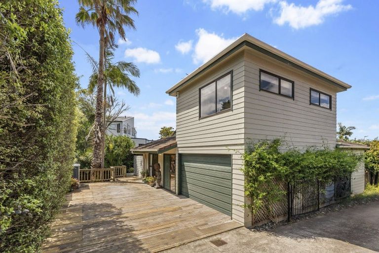 Photo of property in 30c West Tamaki Road, Saint Heliers, Auckland, 1072