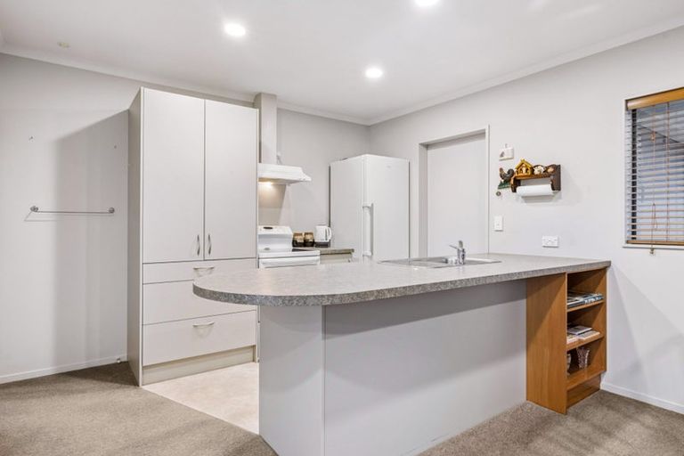 Photo of property in 4/169 Wellington Street, Pukekohe, 2120