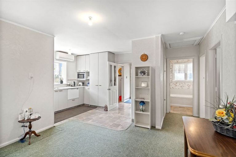 Photo of property in 7 Brockenhurst Street, Aranui, Christchurch, 8061