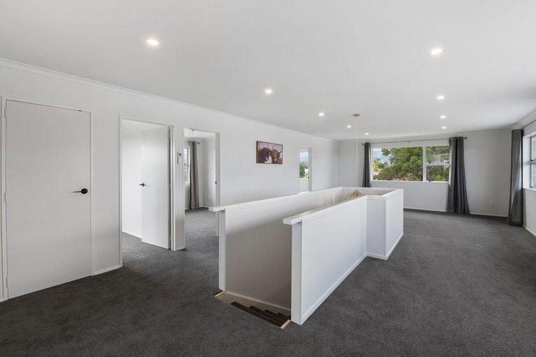 Photo of property in 35 Balmoral Street, Levin, 5510