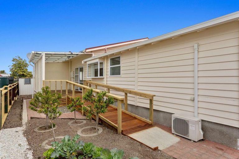 Photo of property in 2/14 James Street, Whakatane, 3120