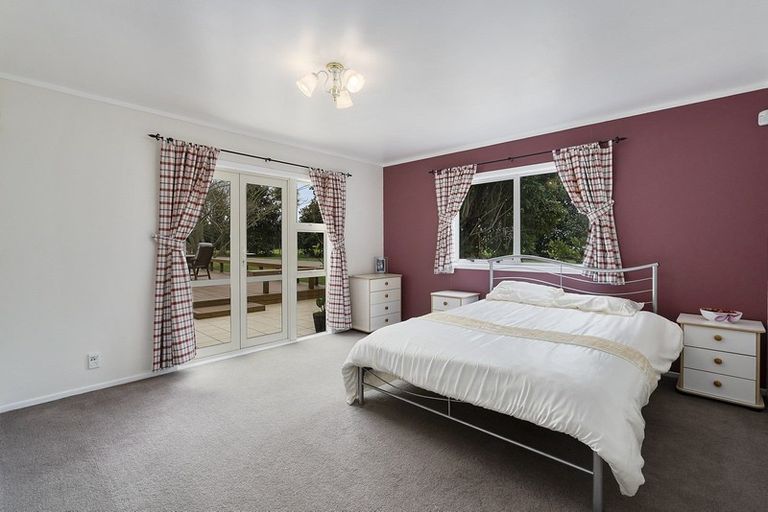 Photo of property in 106 Ngarongo Road, Normanby, Hawera, 4673