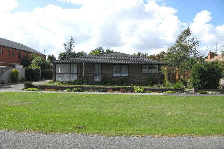 Photo of property in 1b Russell Street, Darfield, 7510