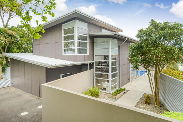 Photo of property in 4 Mere Mere Avenue, Palmerston North, 4414