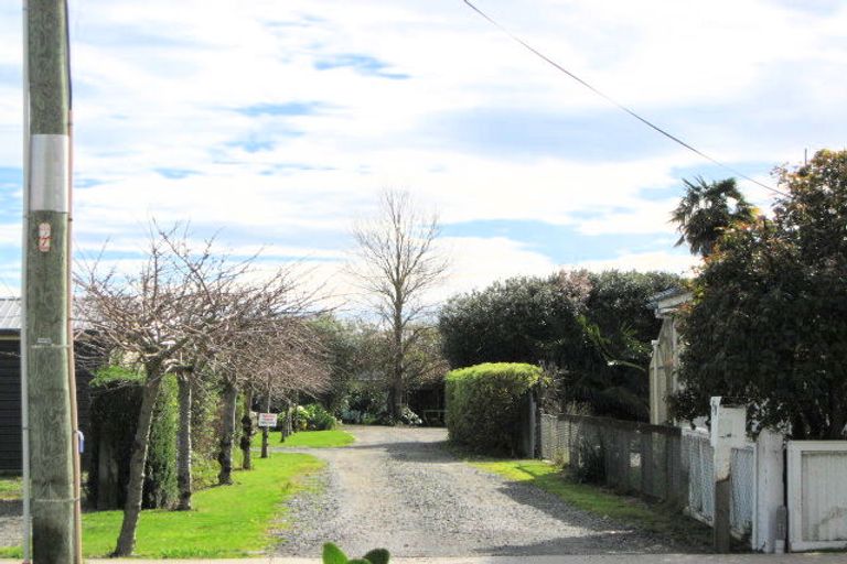 Photo of property in 51 Ferry Road, Clive, 4102