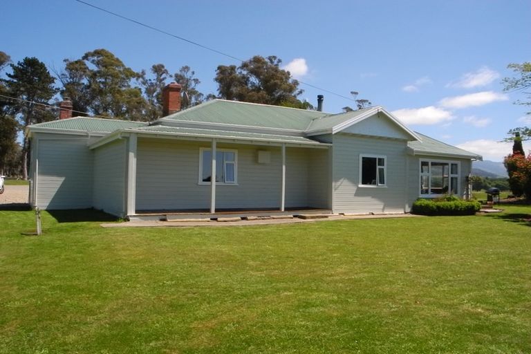 Photo of property in 92 Studholme Settlement Road, Waimate, 7979