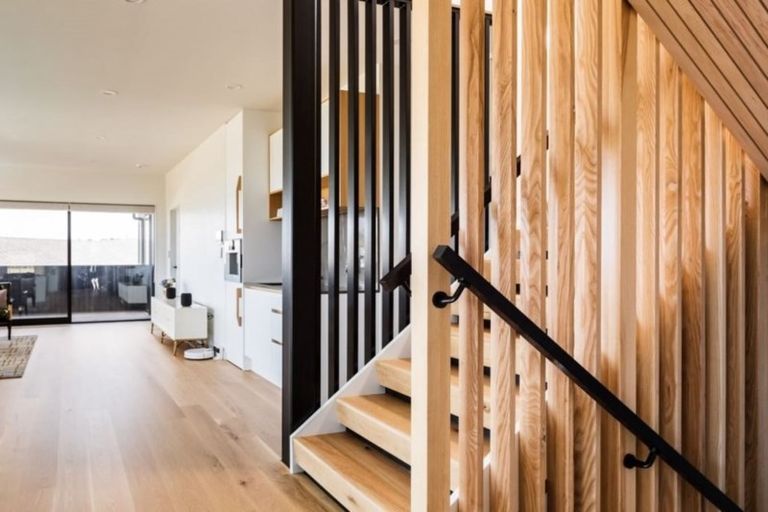 Photo of property in 17 Bearing Parade, Long Bay, Auckland, 0630