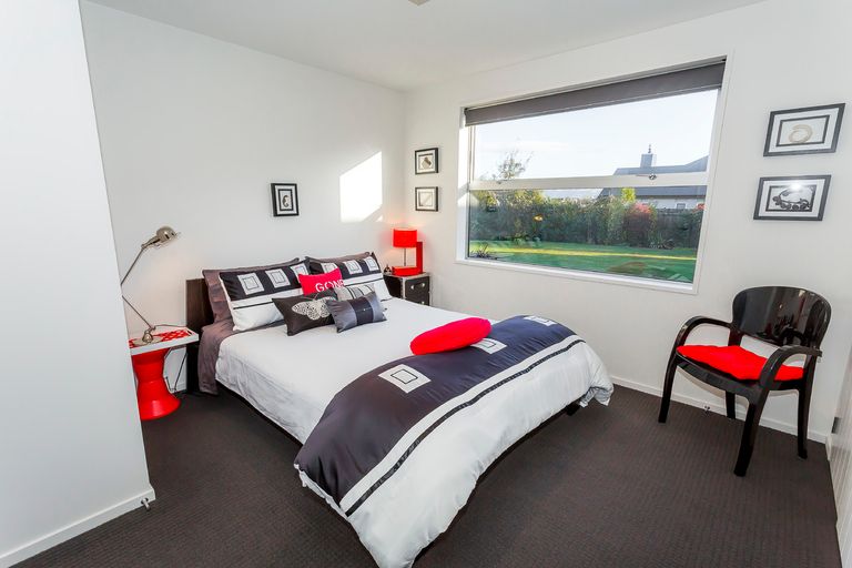 Photo of property in 30 Irwin Logan Drive, Mosgiel, 9024