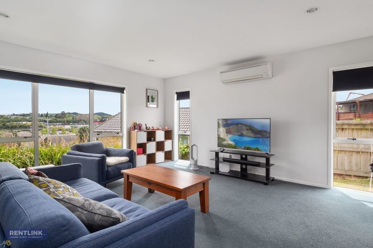 Photo of property in 15a Caldera Close, Pyes Pa, Tauranga, 3112