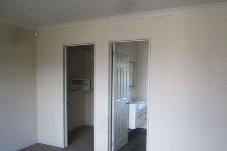 Photo of property in 48 Farnborough Drive, Nawton, Hamilton, 3200