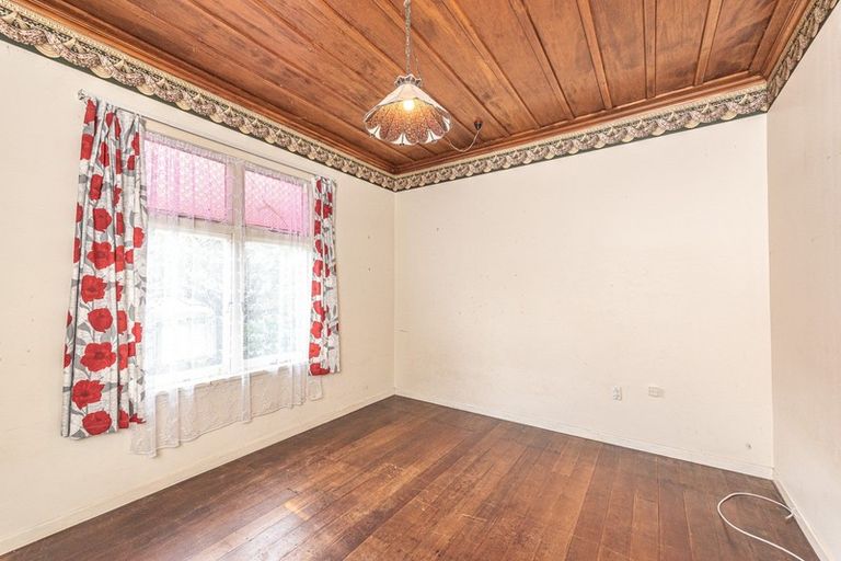Photo of property in 3 Abbot Street, Gonville, Whanganui, 4501