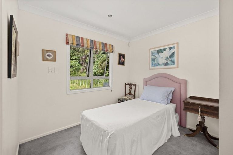 Photo of property in 105 Yorke Road, Haruru, 0204