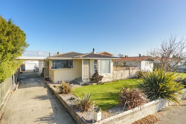Photo of property in 22 Langley Avenue, Milson, Palmerston North, 4414
