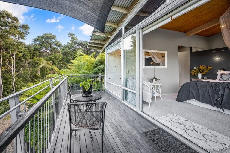 Photo of property in 361h Paremoremo Road, Paremoremo, Auckland, 0632