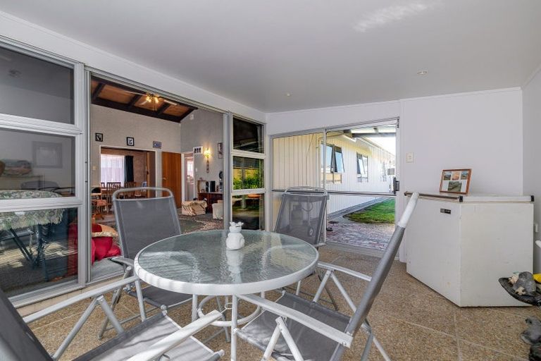 Photo of property in 10 Lockhart Avenue, Milson, Palmerston North, 4414