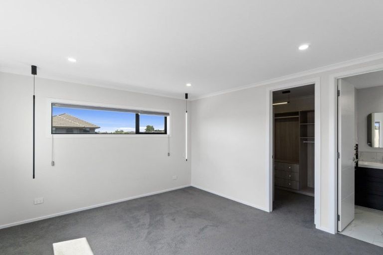 Photo of property in 30 Roy Hilton Drive, Flagstaff, Hamilton, 3210