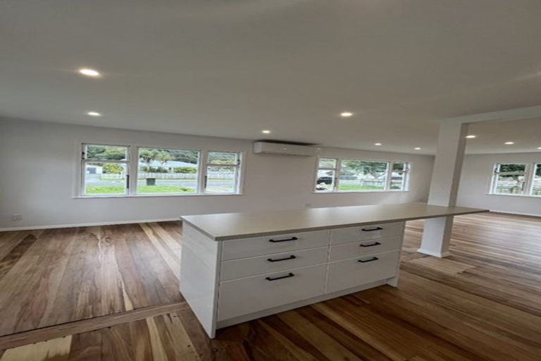 Photo of property in 72 Westminster Road, Wainuiomata, Lower Hutt, 5014