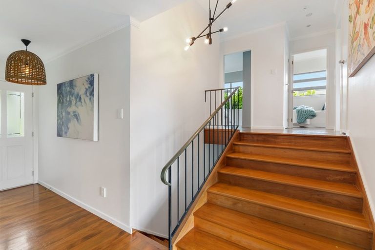 Photo of property in 15 Landop Terrace, Howick, Auckland, 2014